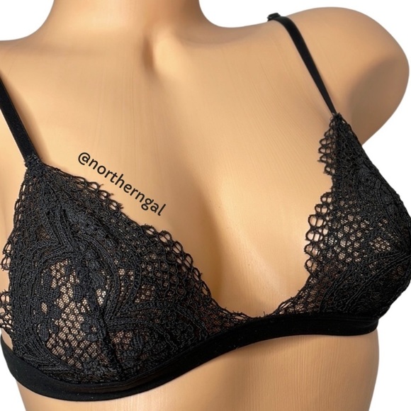 2 Bralettes Bundle-Victoria’s Secret Unlined Lacey Bralette - Picture 10 of 12